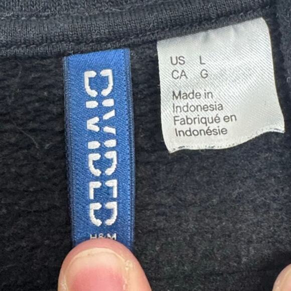 Divided by H&M Black Hoodie Sweatshirt Size L Unisex Pullover Streetwear Grunge - Picture 4 of 7